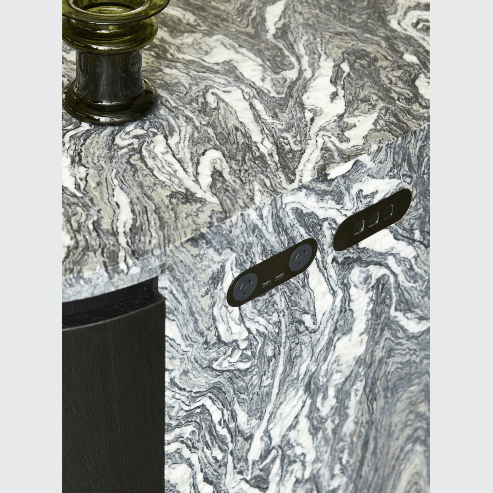 13 Carbon Double Outlet Faceplate gallery detail image