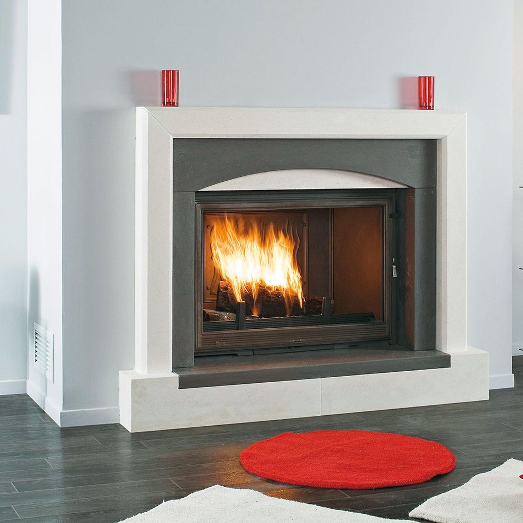 Seguin Super 9 Cheminee Fireplace gallery detail image