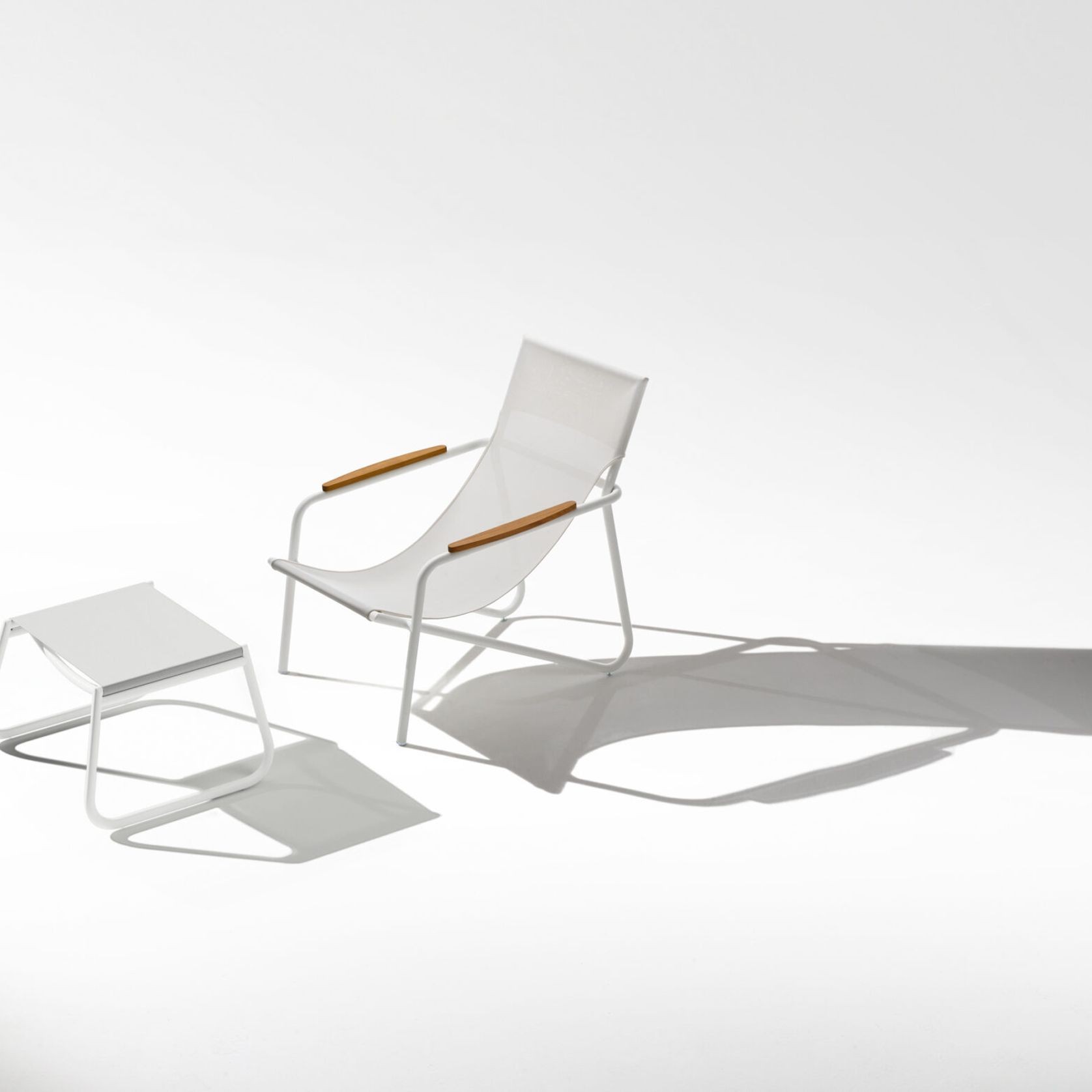 Loto Outdoor Lounge Chair by Atmosphera gallery detail image