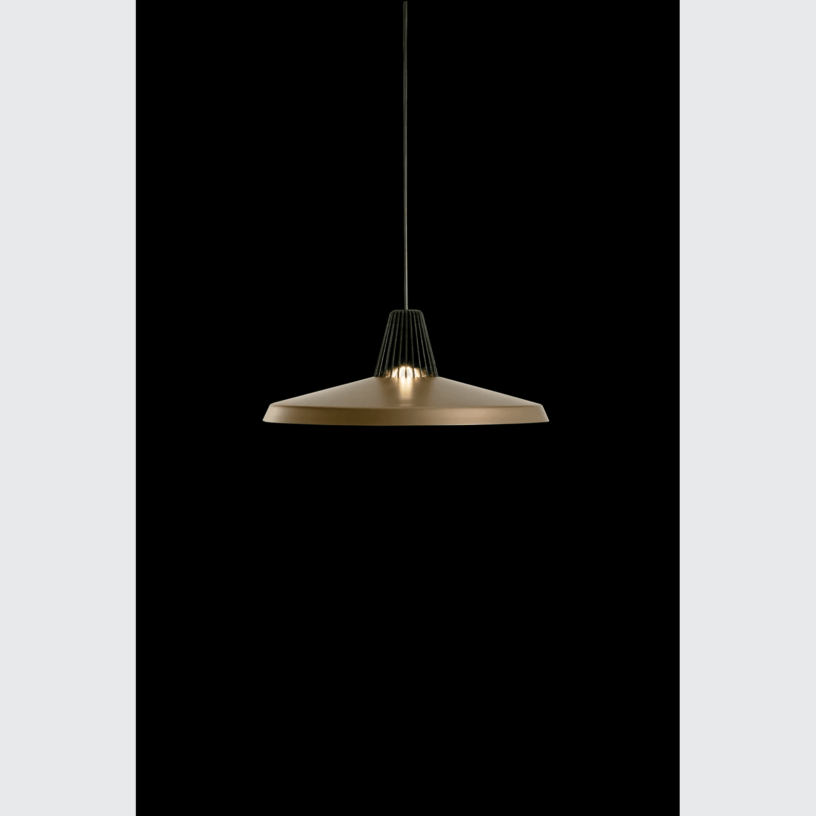 Le Gine Pendant gallery detail image