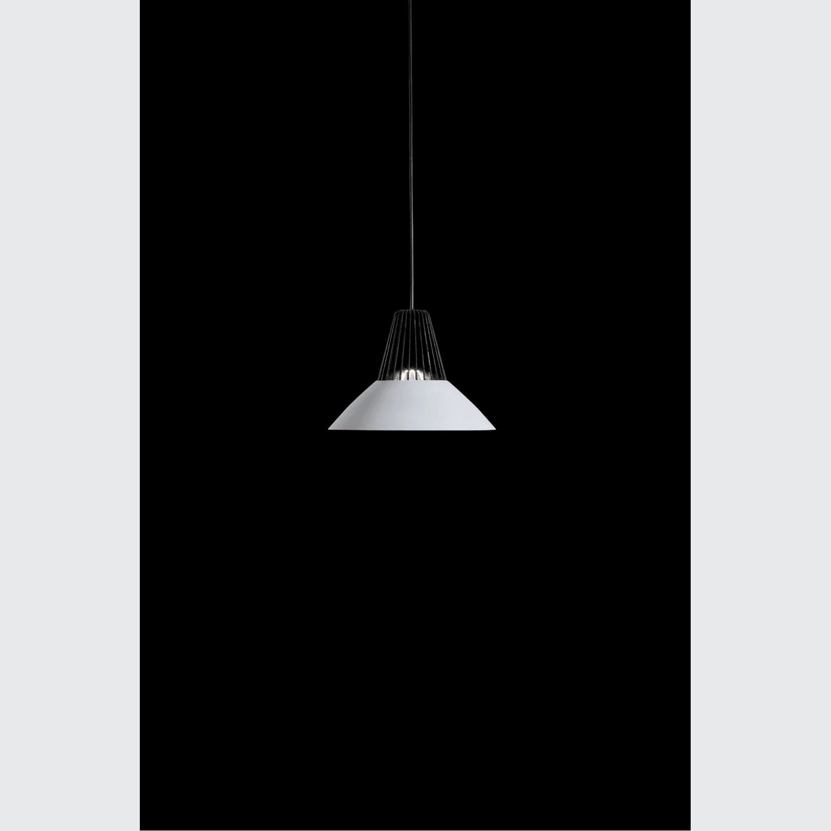 Le Gine Pendant gallery detail image