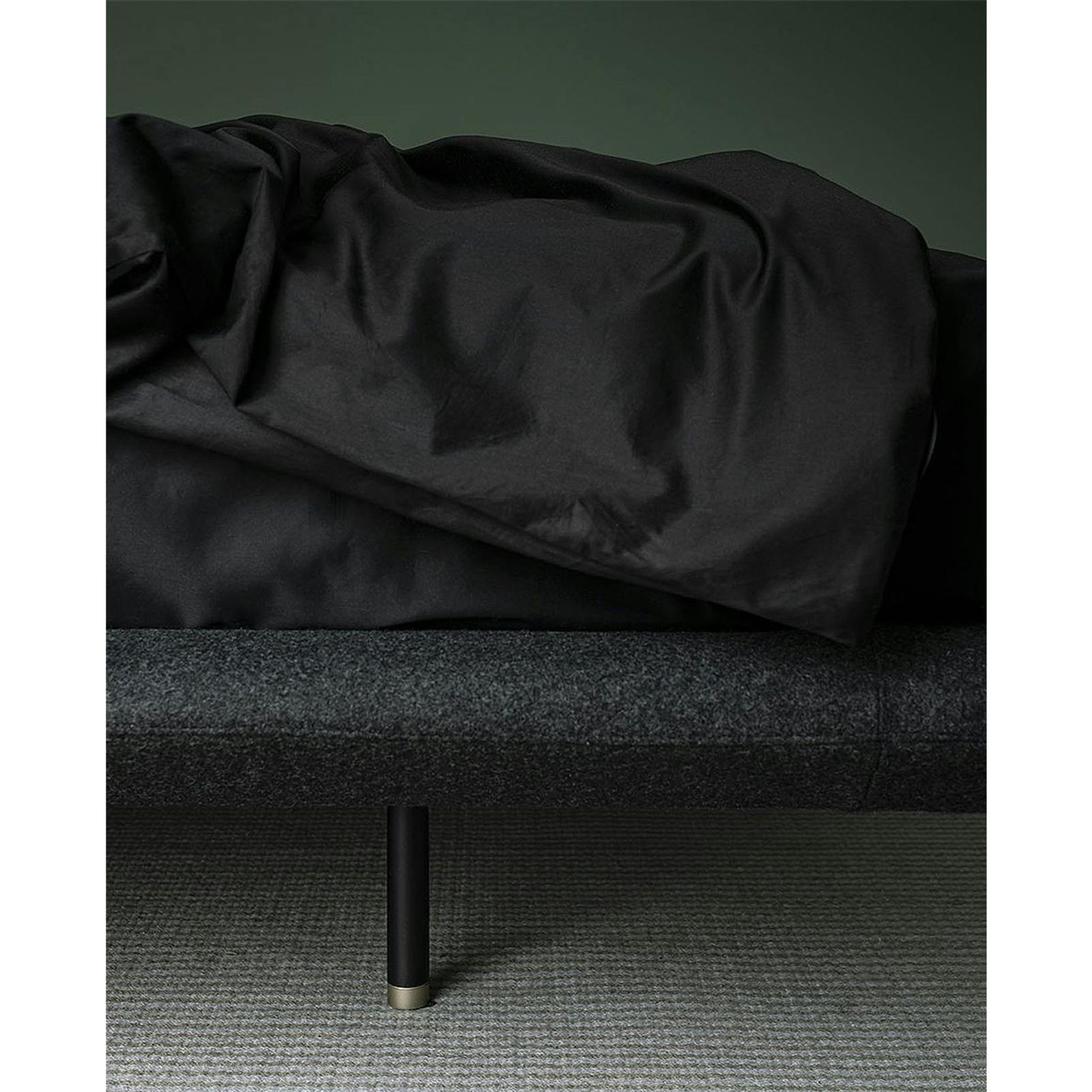 Clapis Bed gallery detail image