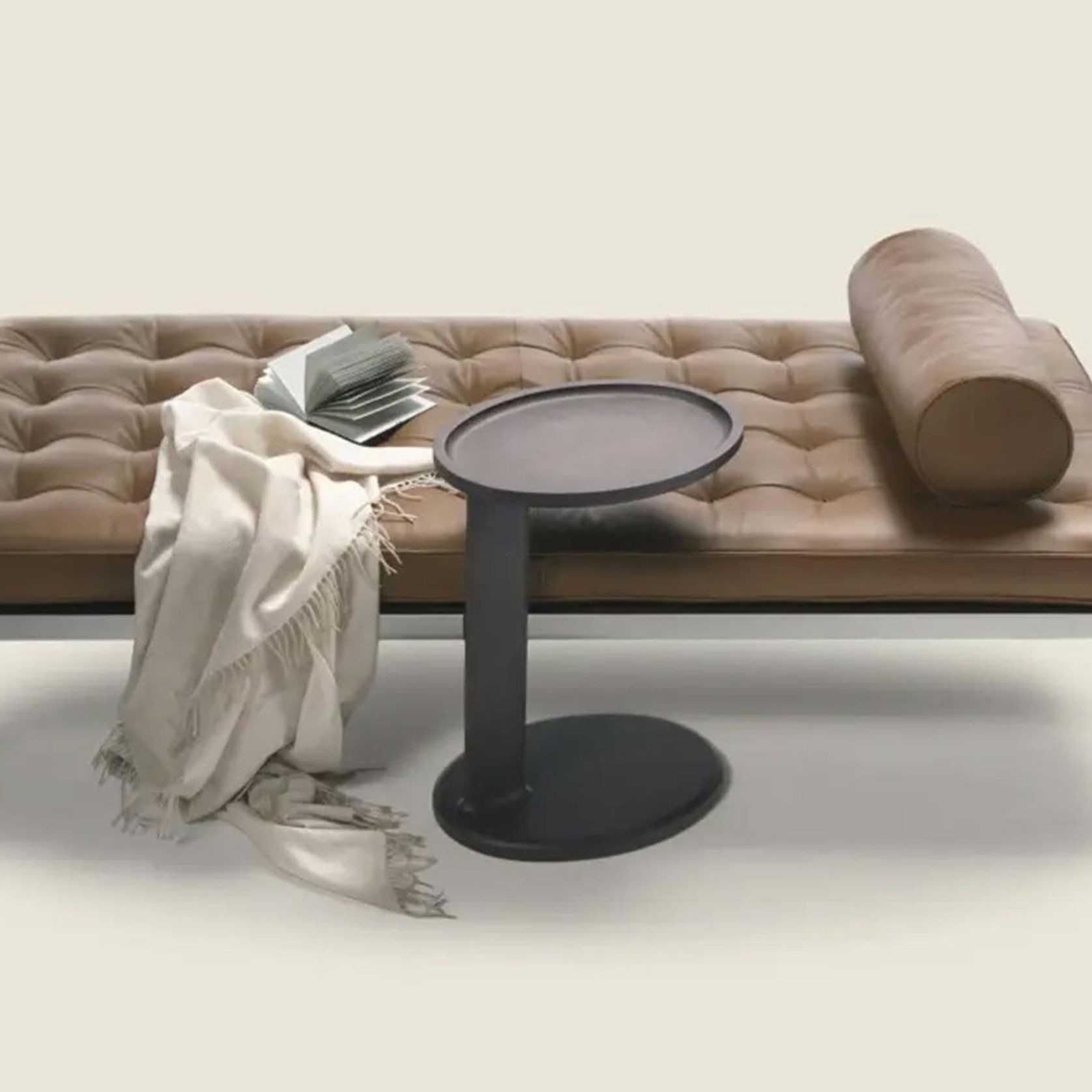 Magi Chaise By Flexform gallery detail image