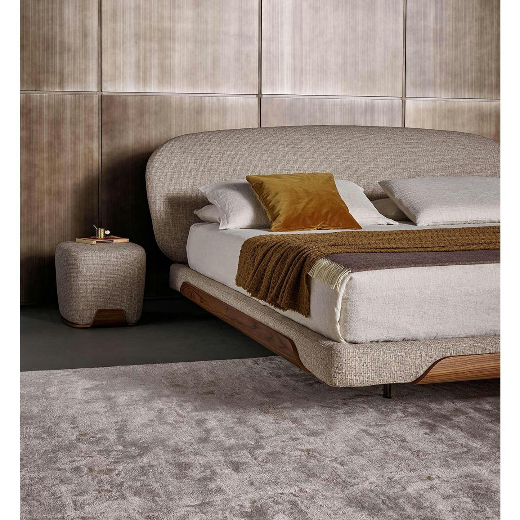 Olos Bed gallery detail image