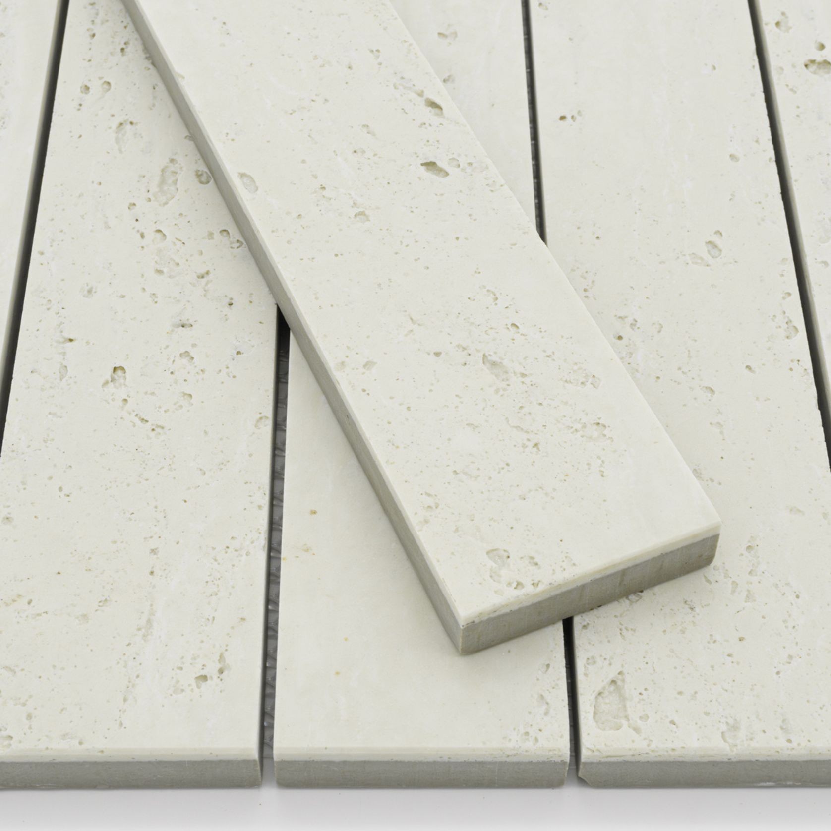 Caesar Linea White gallery detail image
