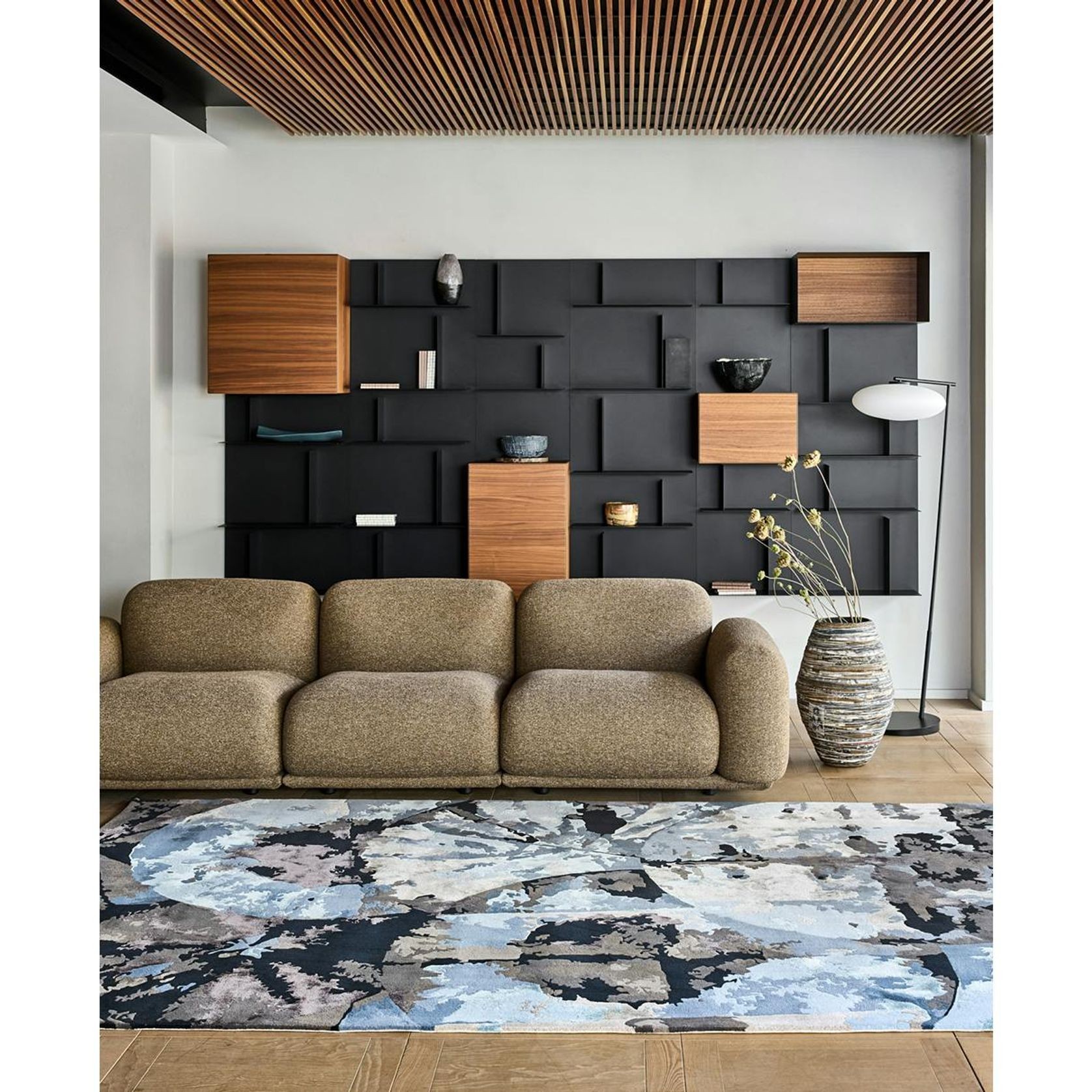 Zoe Sofa gallery detail image