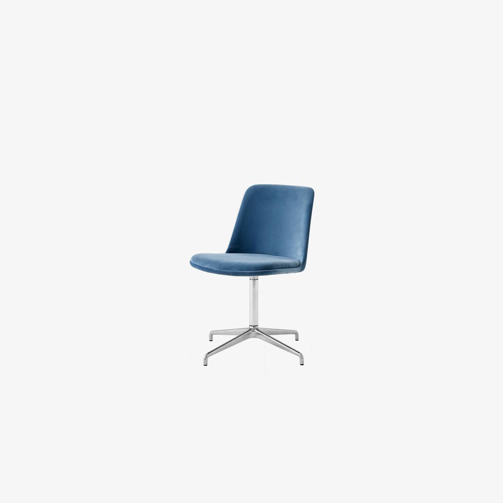 Rely HW14 Chair by &Tradition gallery detail image