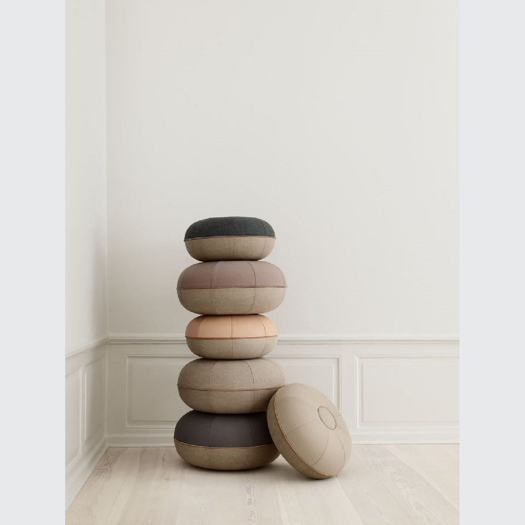 Fritz Hansen Pouf gallery detail image