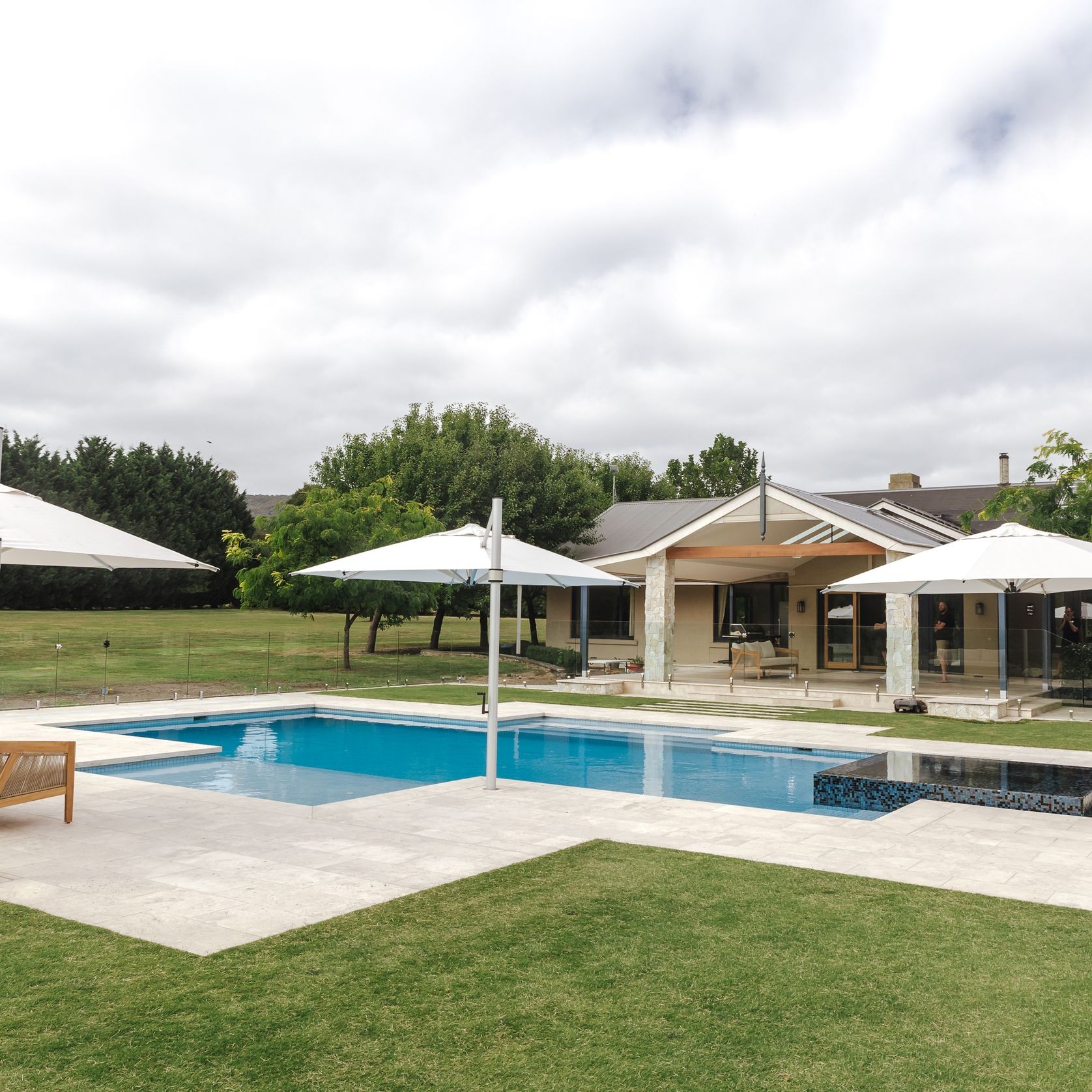 Premium Classic Travertine Pavers gallery detail image