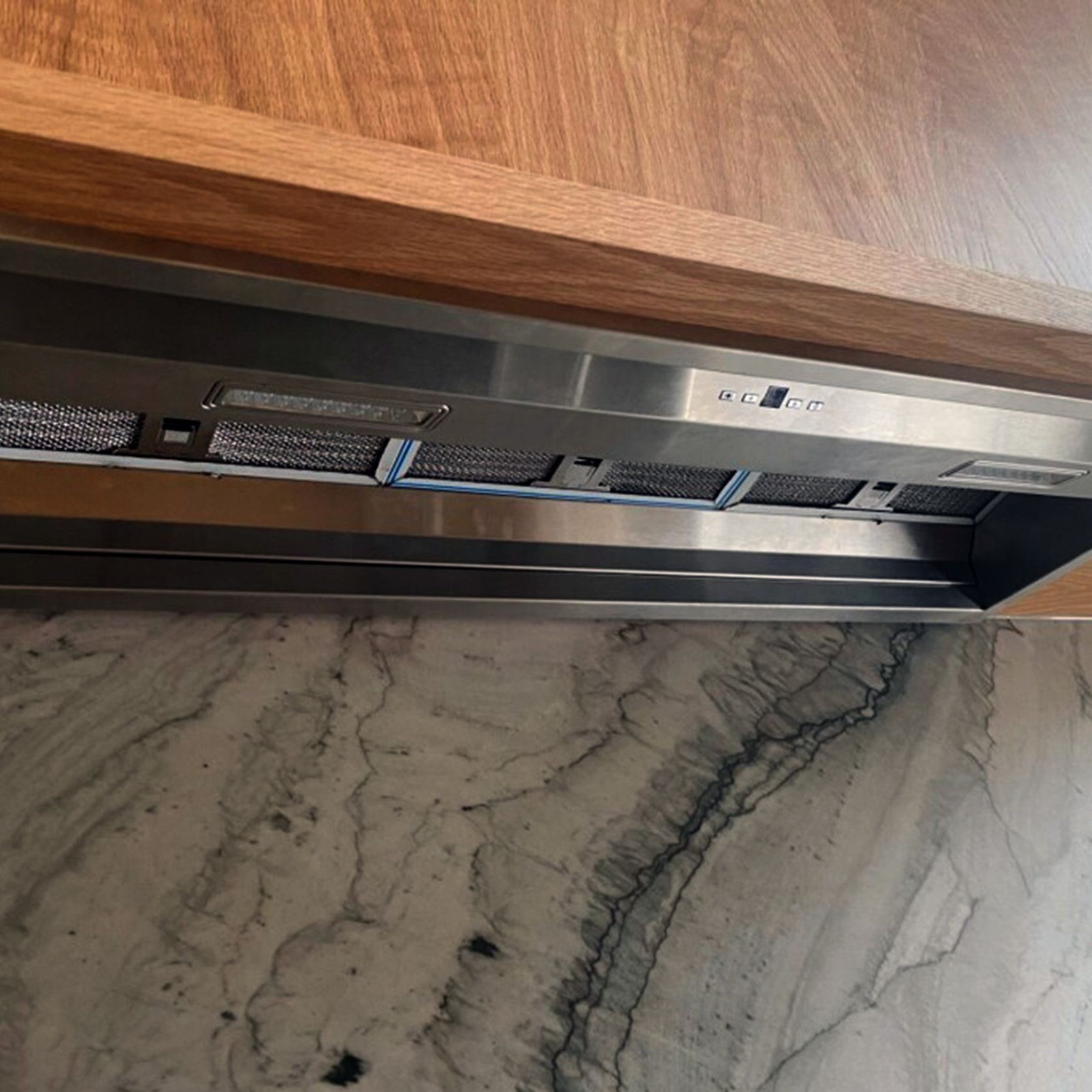 Silent Undermount Rangehood 900mm - SXQU330-9S gallery detail image