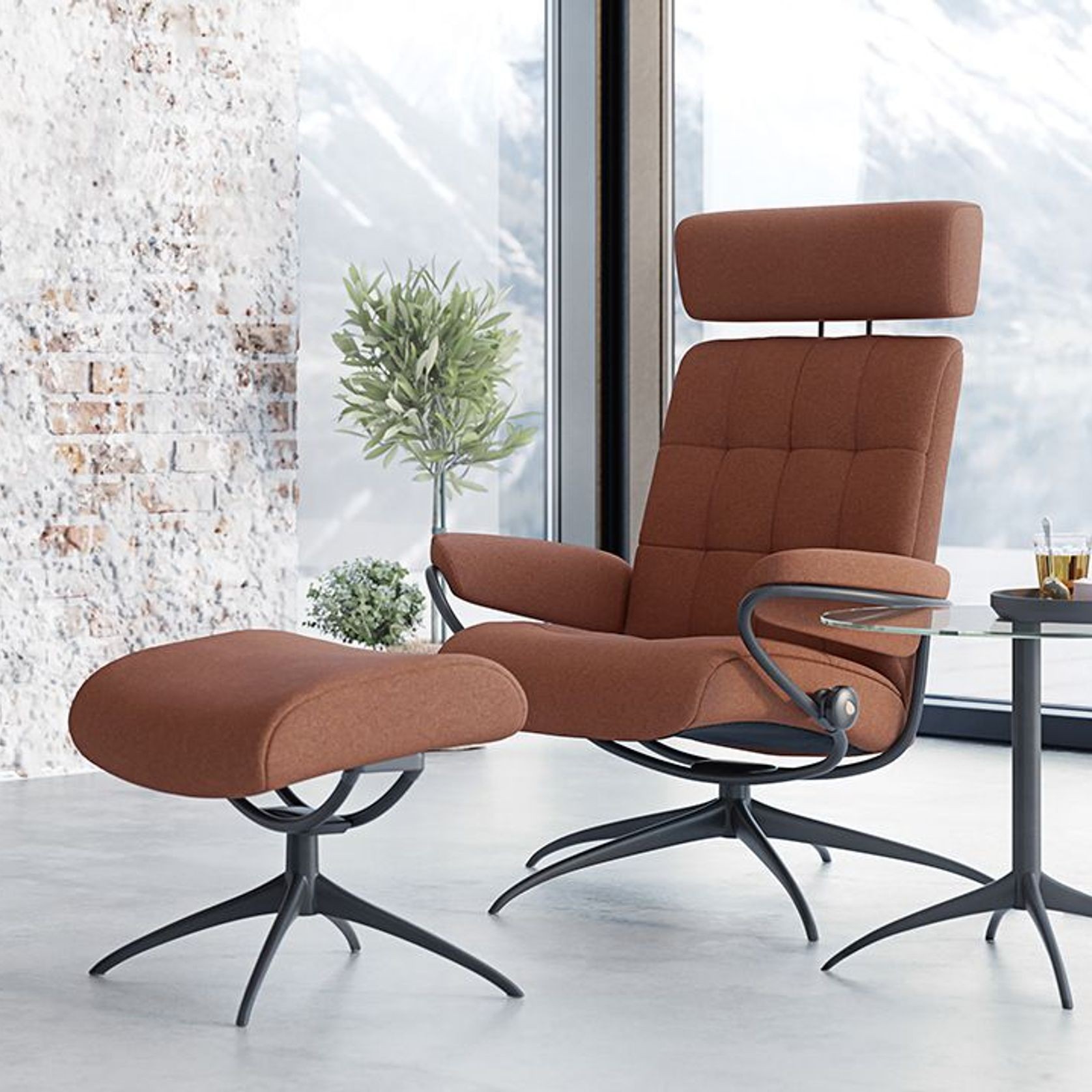 Stressless® London Recliner w/ Adjustable Headrest gallery detail image