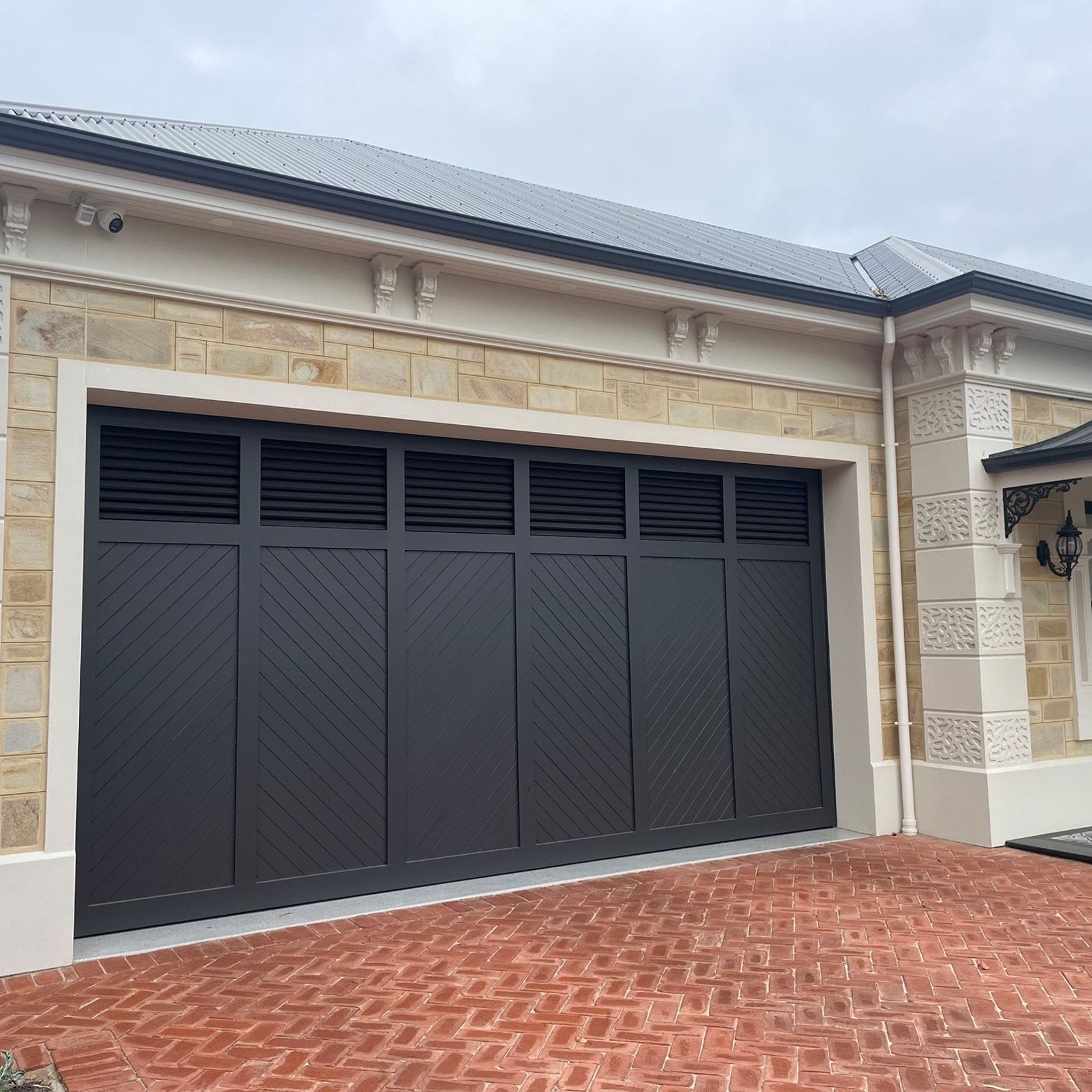 Tilt Doors gallery detail image