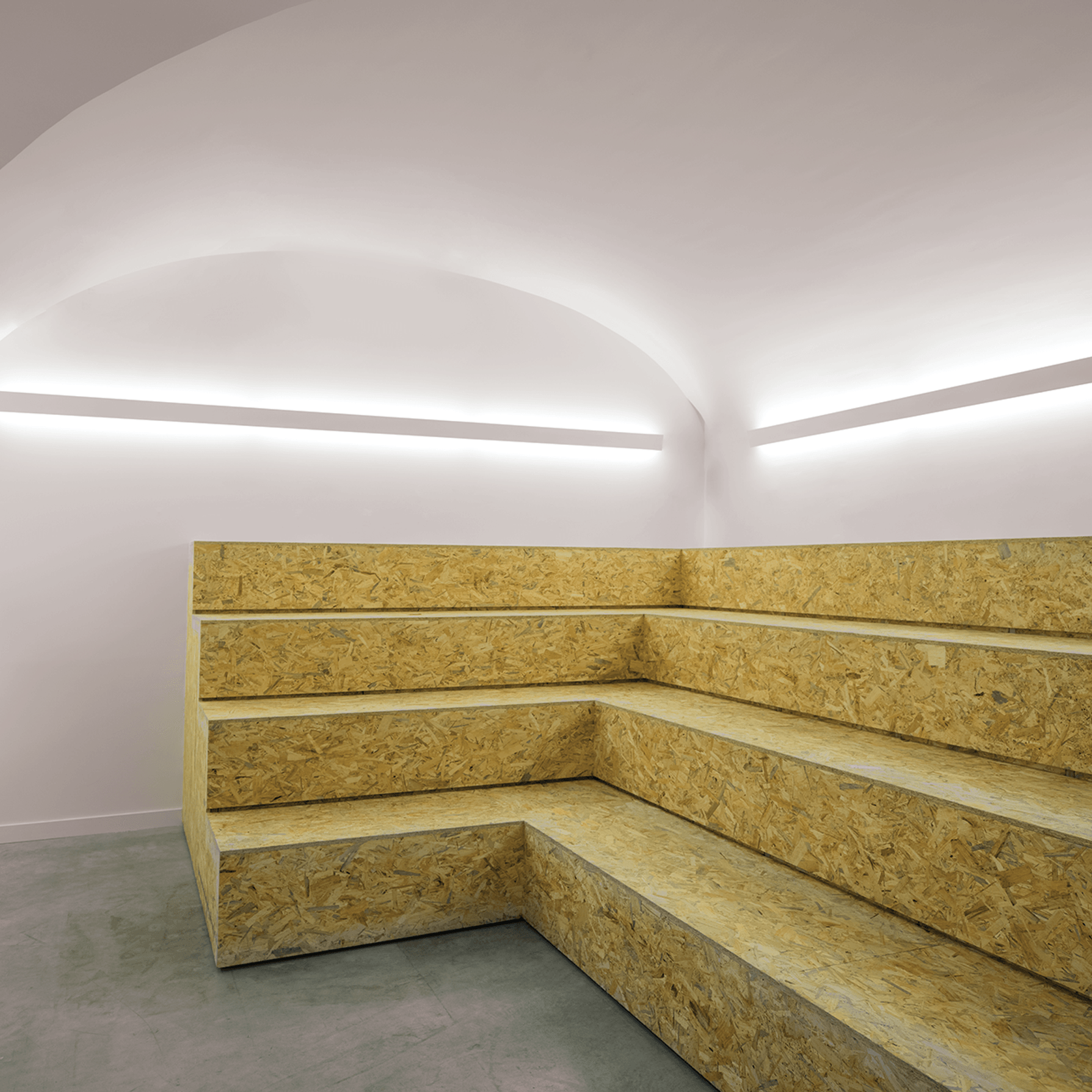Wall Light Up/Down Homogeneous Distribution 50/50 gallery detail image
