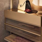 Lexington Walk-In Closet gallery detail image